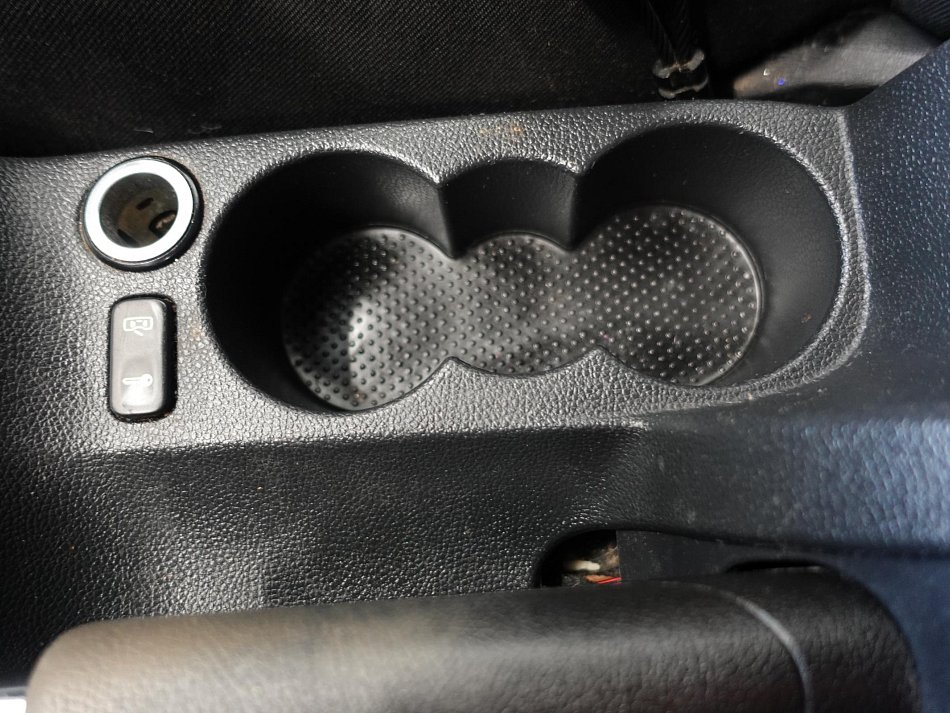 Škoda Octavia II 1.6MPi Ambiente