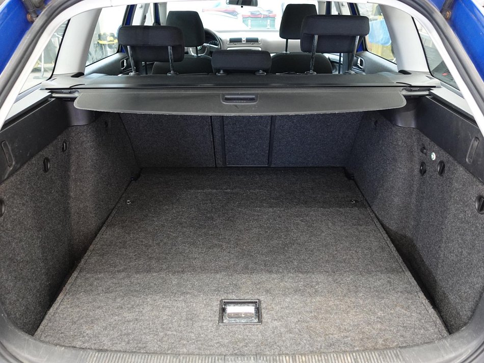 Škoda Octavia II 1.6MPi Ambiente