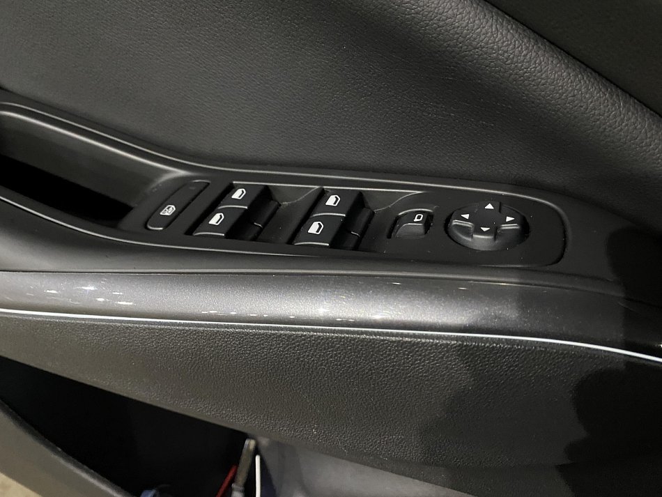 Opel Crossland X 1.2T Innovation