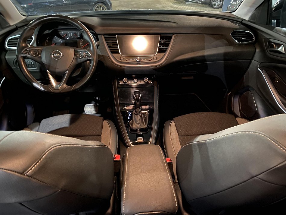 Opel Crossland X 1.2T Innovation