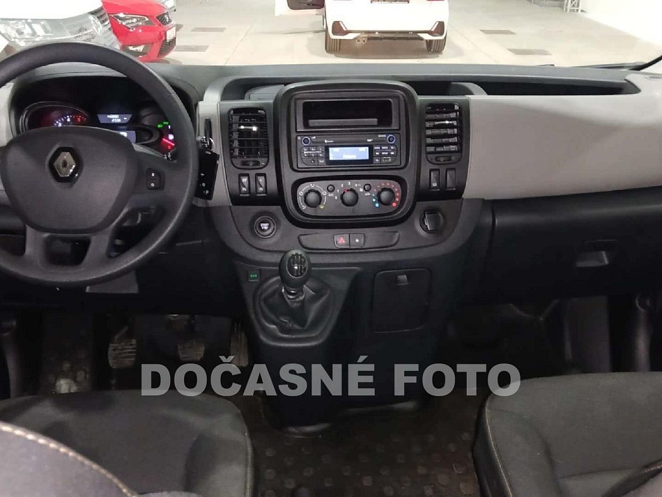 Renault Trafic 1.6dCi Expression 8míst