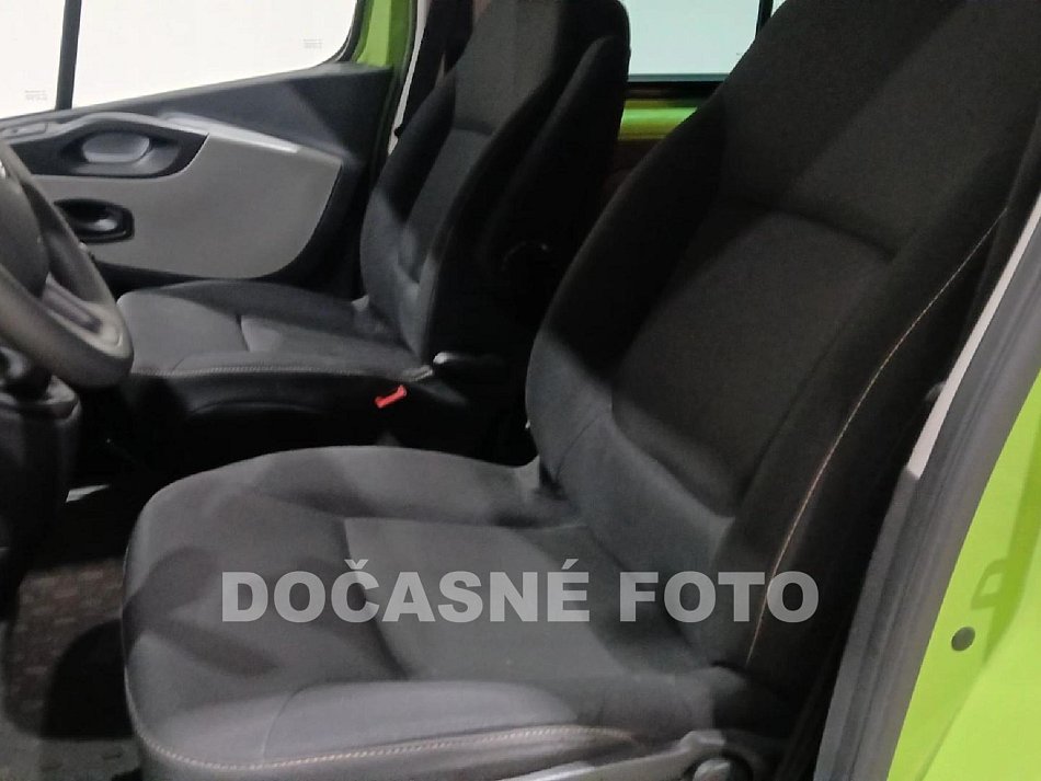 Renault Trafic 1.6dCi Expression 8míst