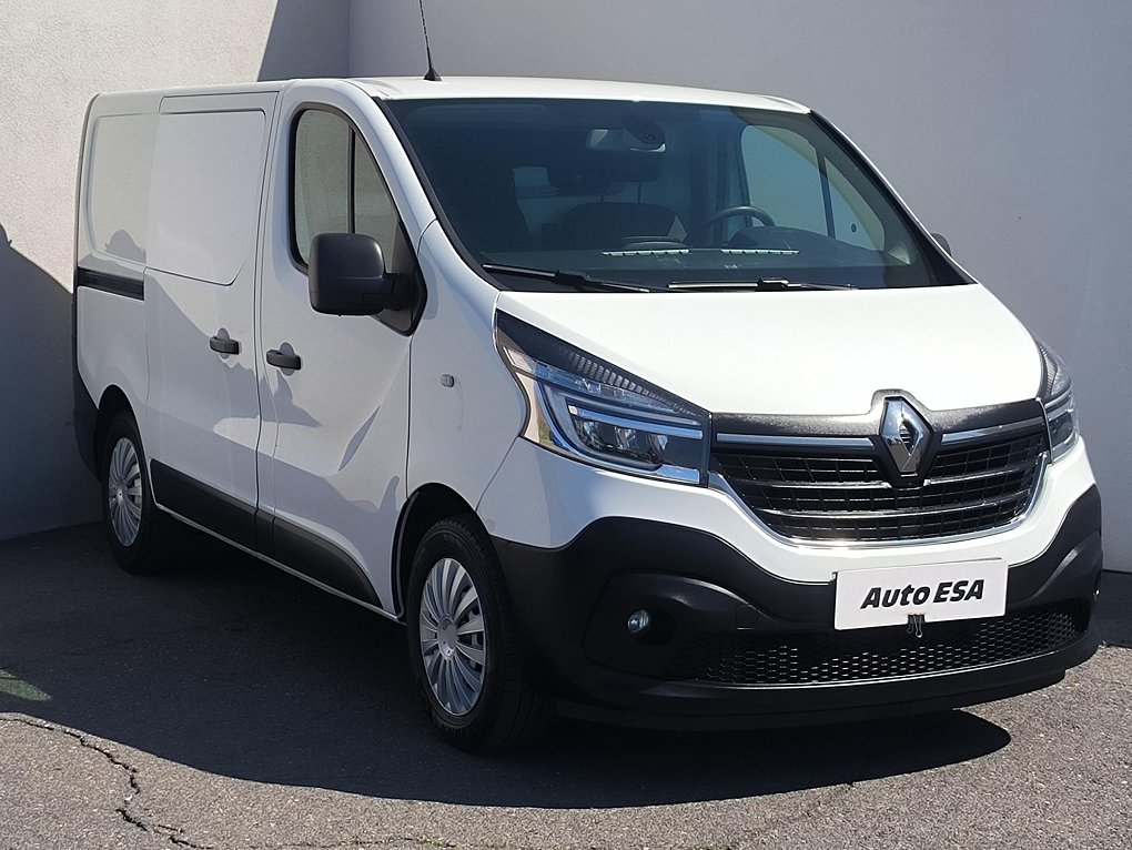 Renault Trafic 2.0dCi  DÍLNA SORTIMO