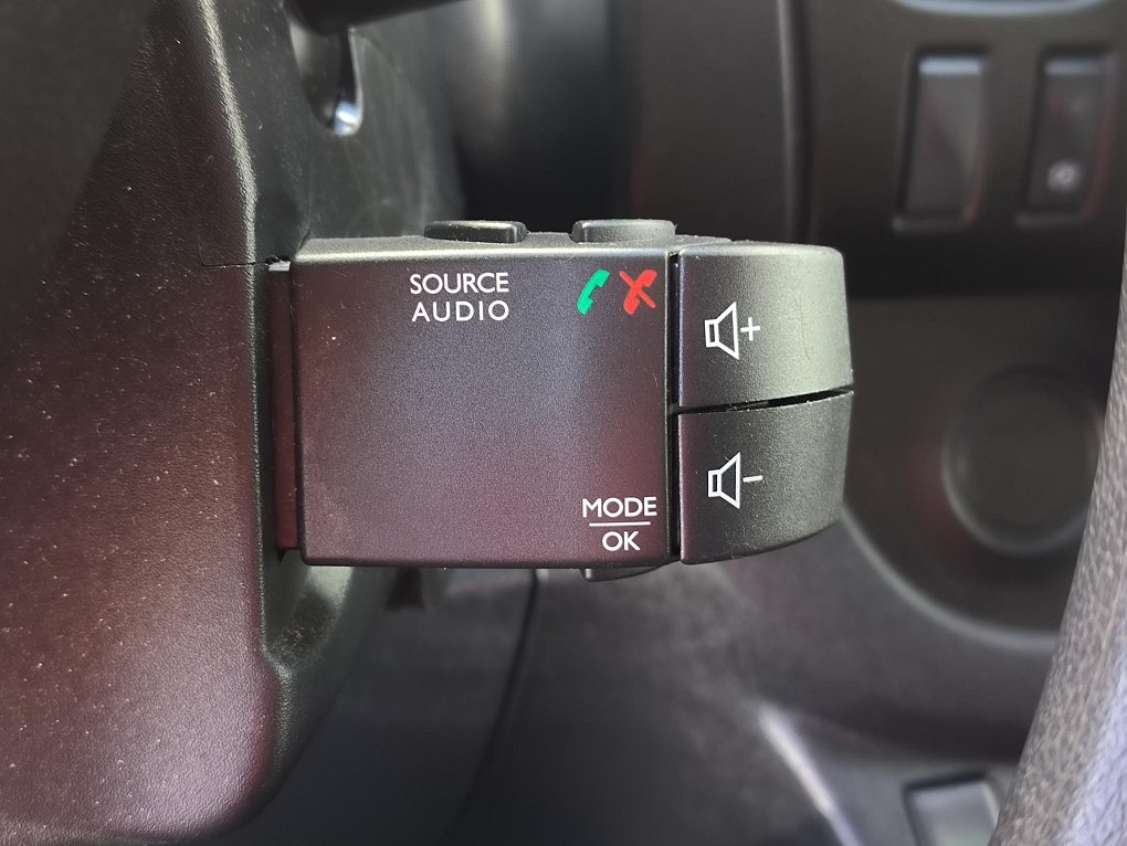 Renault Trafic 2.0dCi  DÍLNA SORTIMO