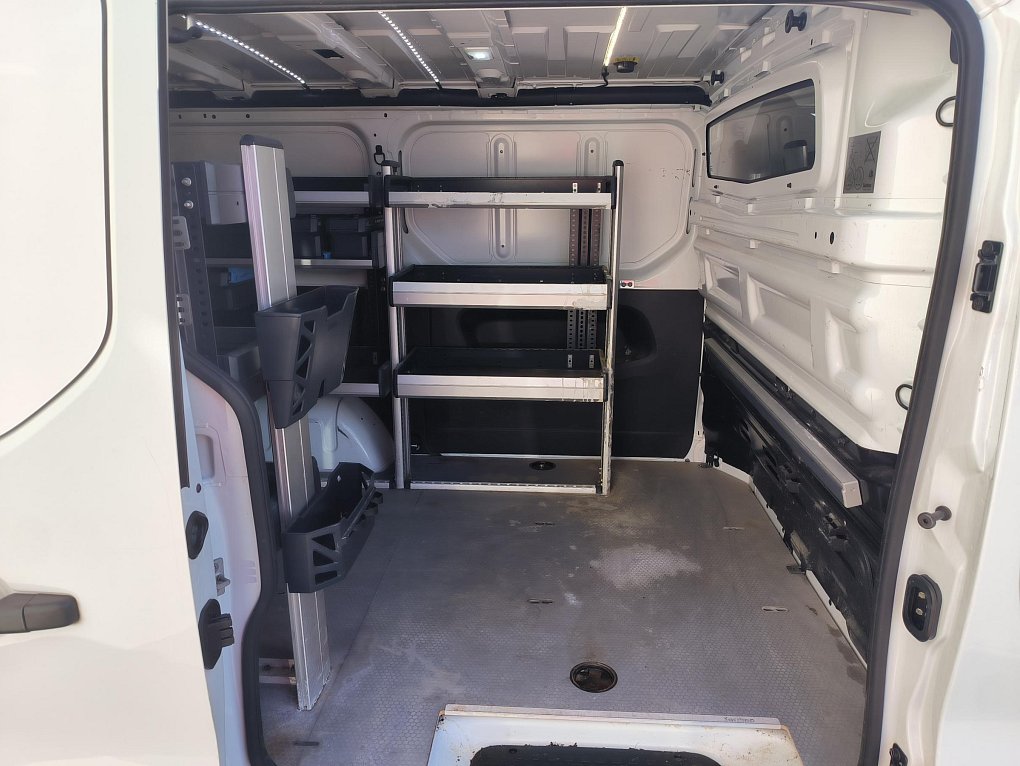 Renault Trafic 2.0dCi  DÍLNA SORTIMO