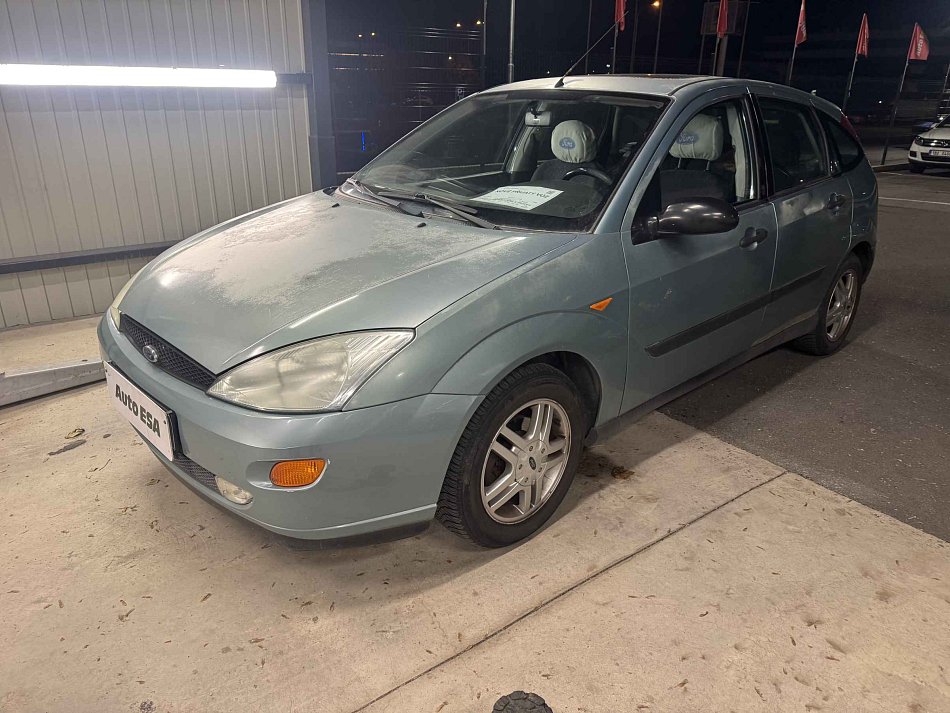 Ford Focus 1.4i 