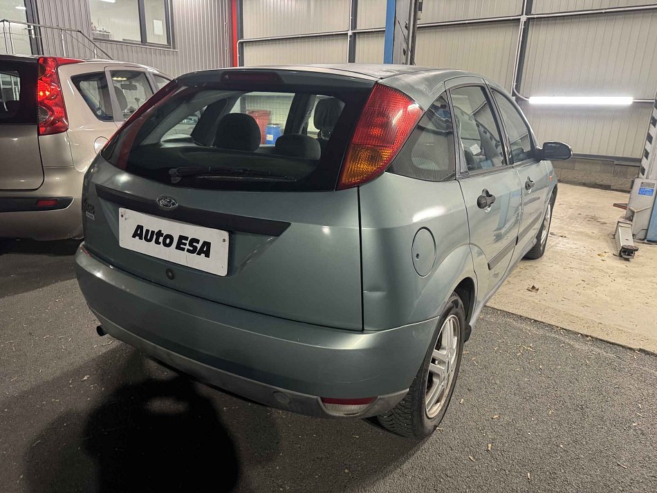 Ford Focus 1.4i 