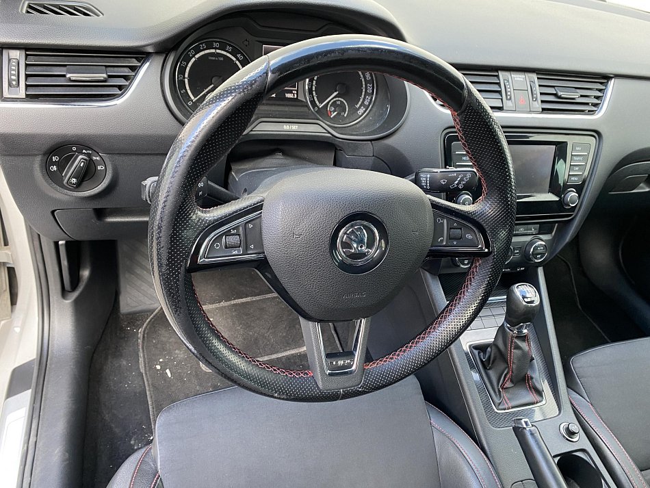 Škoda Octavia III 2.0 TDi RS