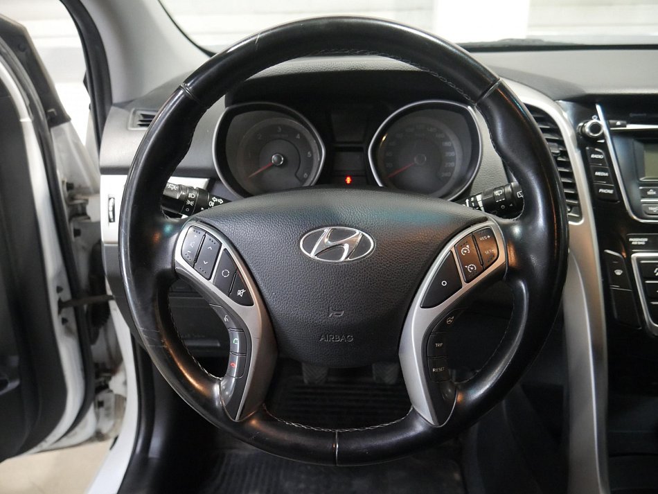 Hyundai I30 1.6 GDI 