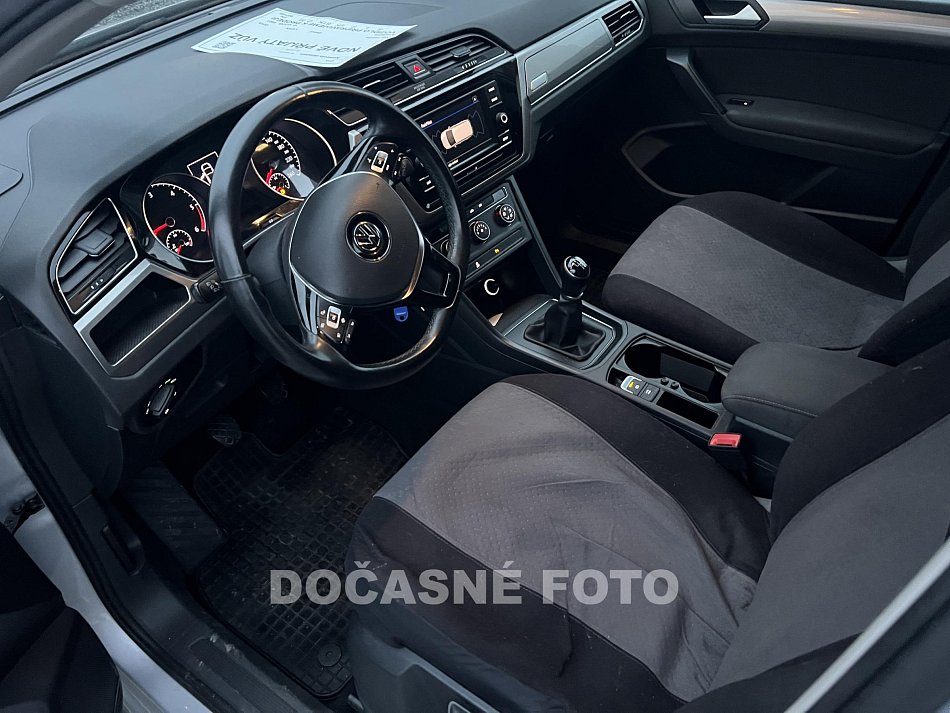 Volkswagen Touran 1.6TDi 