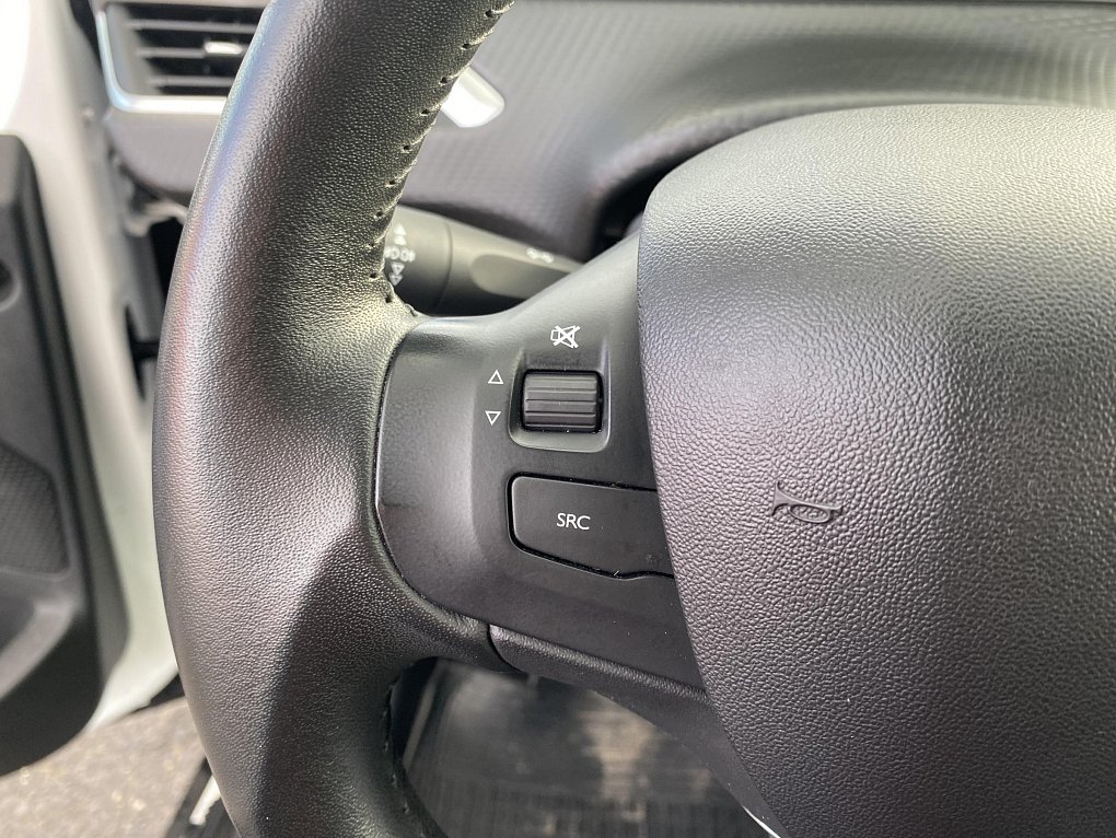 Peugeot 2008 1.2PT Active