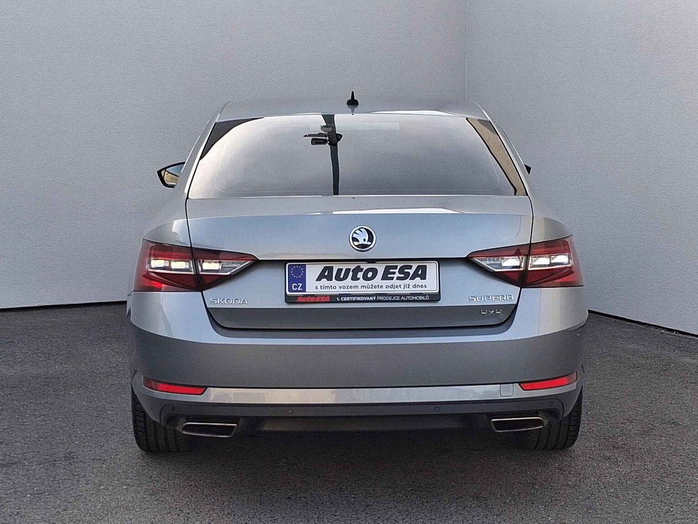 Škoda Superb III 2.0TSI  4x4