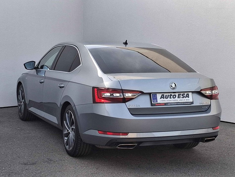 Škoda Superb III 2.0TSI  4x4