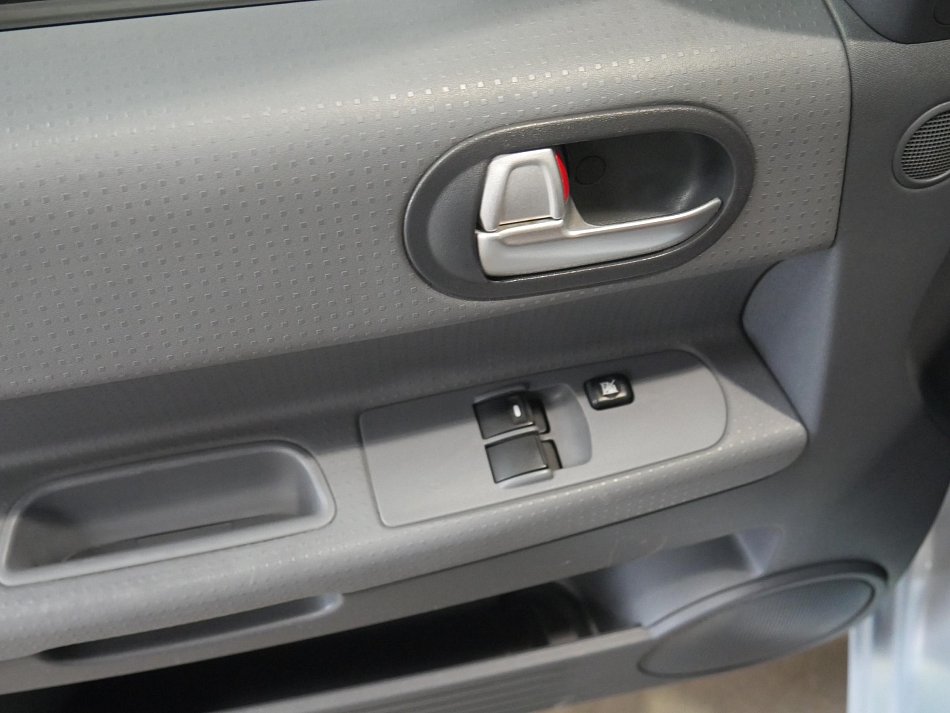 Mitsubishi Colt 1.3i 