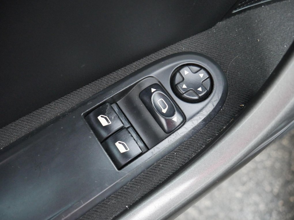 Peugeot 308 1.6 HDi 