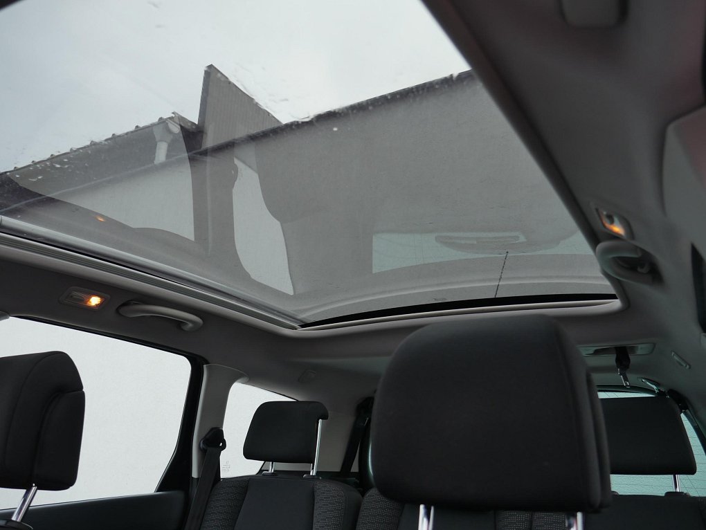 Peugeot 308 1.6 HDi 
