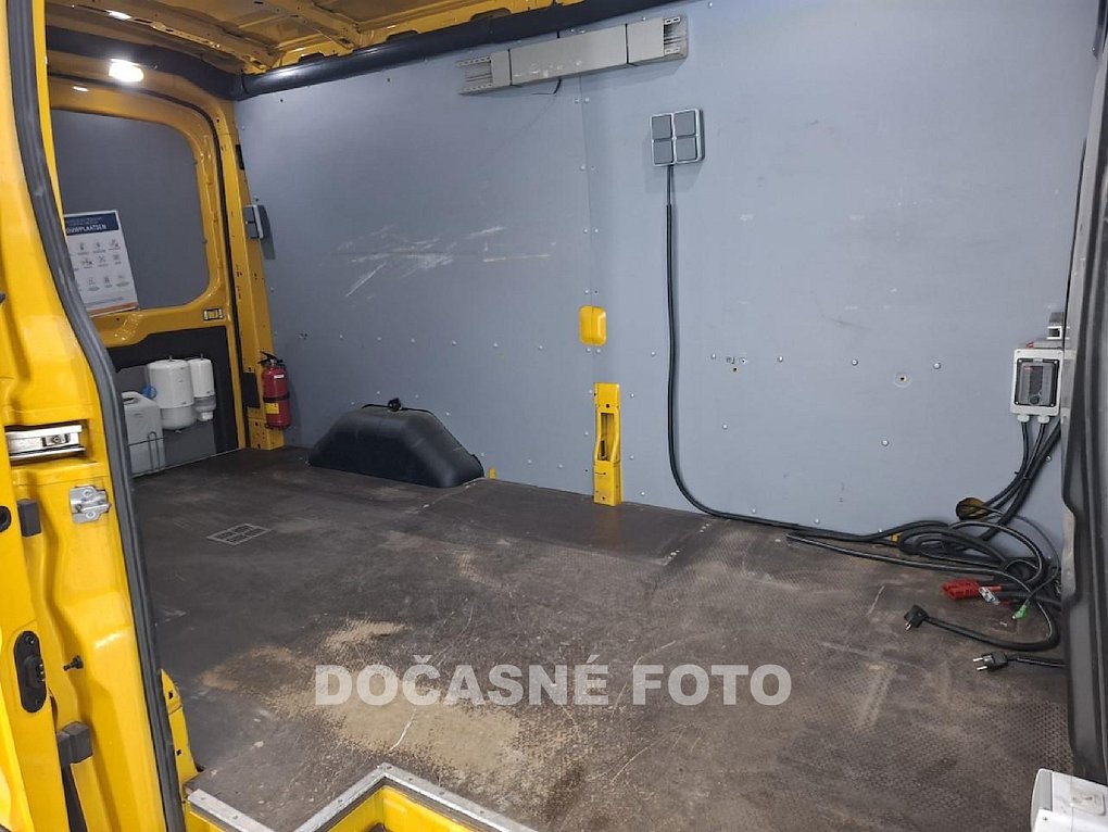 Ford Transit 2.0TDCi Trend L3H2