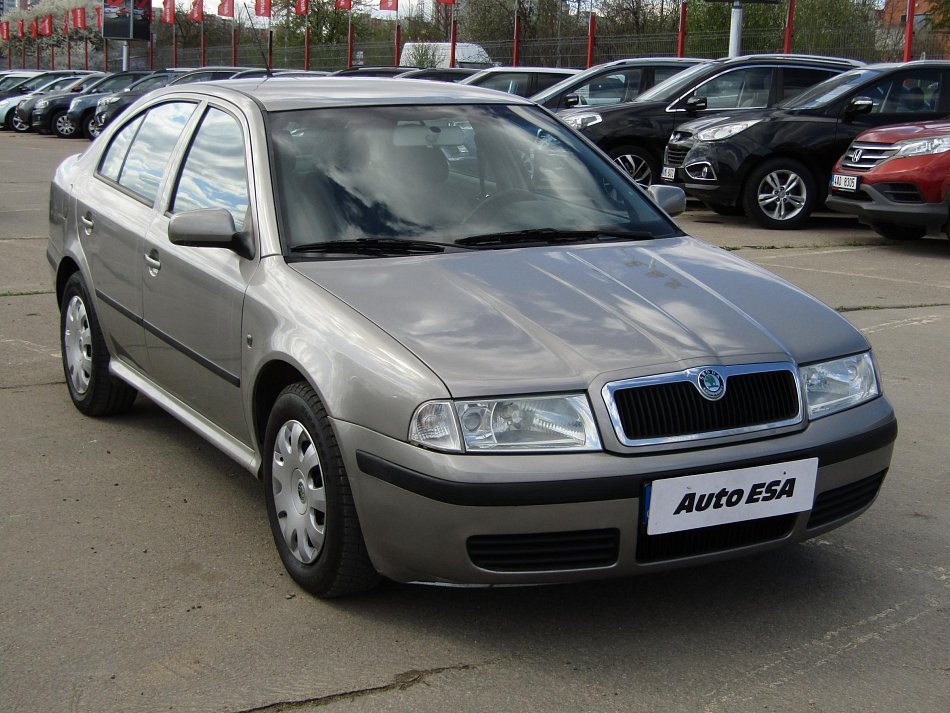 Škoda Octavia 1.6 i 