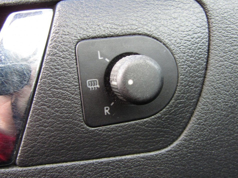 Škoda Octavia 1.6 i 