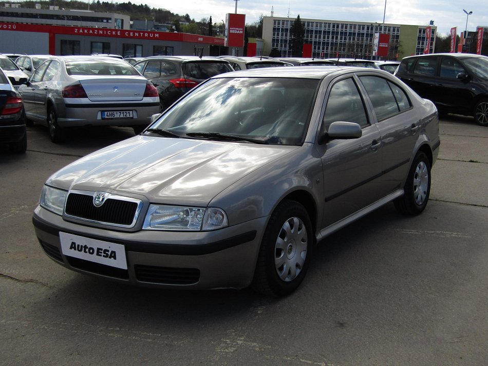 Škoda Octavia 1.6 i 