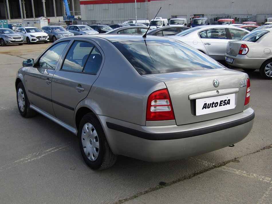 Škoda Octavia 1.6 i 