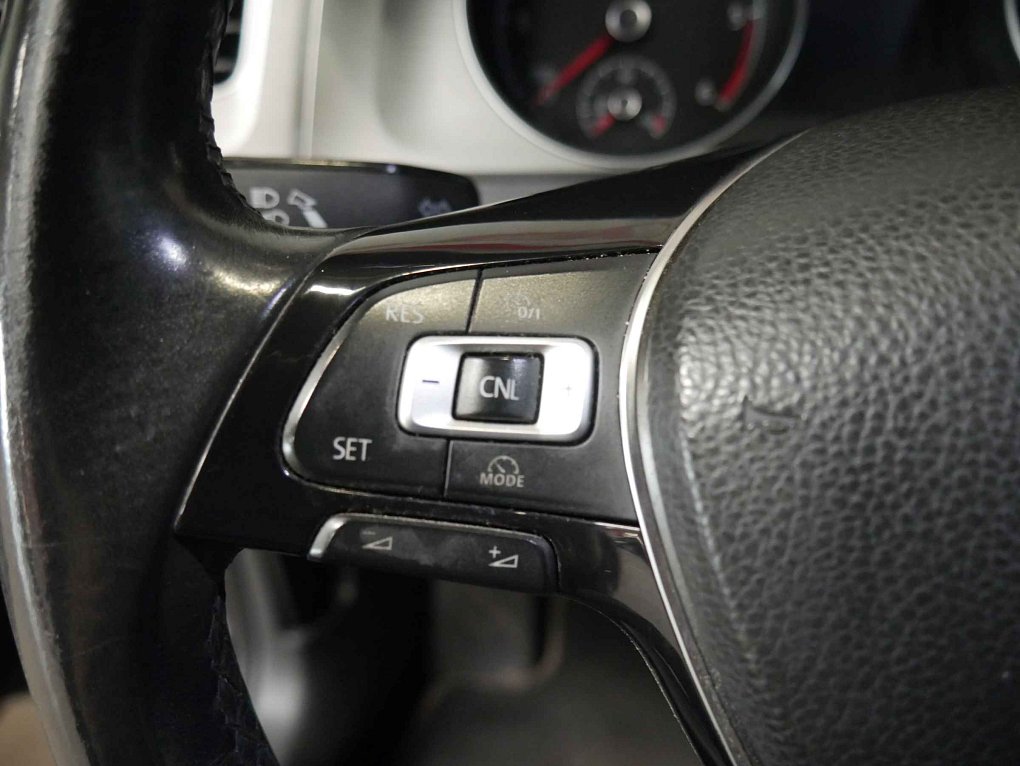 Volkswagen Golf 1.6TDi 