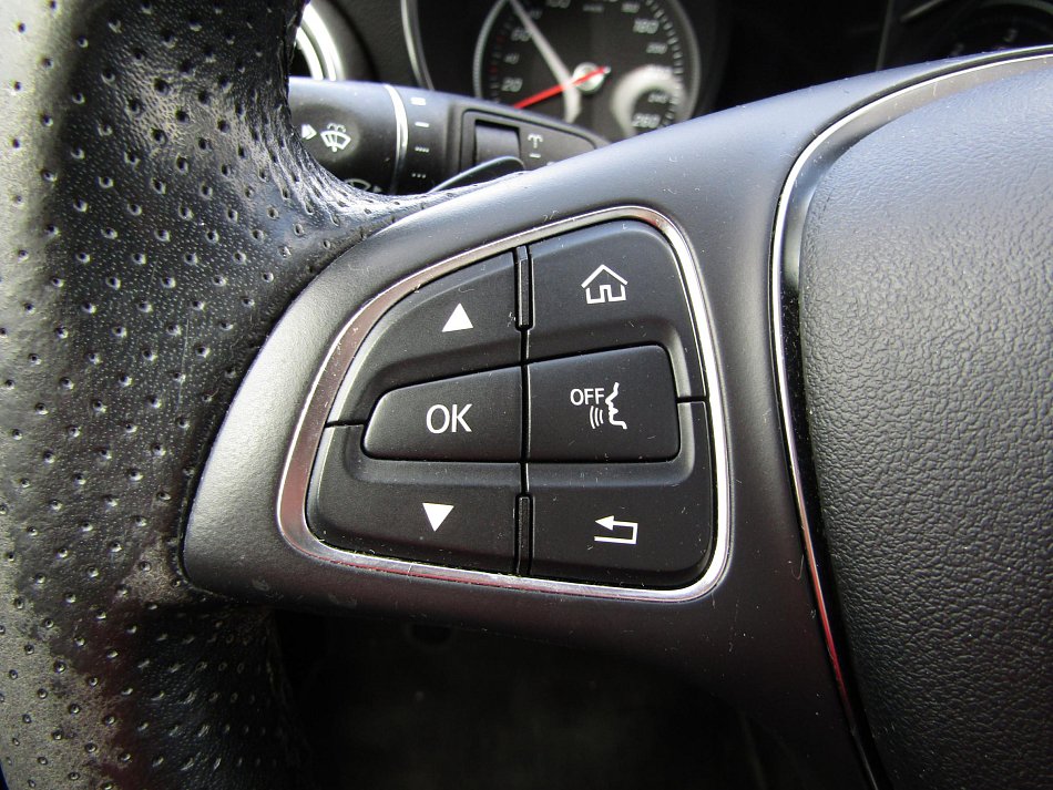 Mercedes-Benz Třída C 2.2CDi  C 220