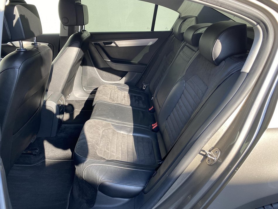 Volkswagen Passat 2.0 TDi Highline