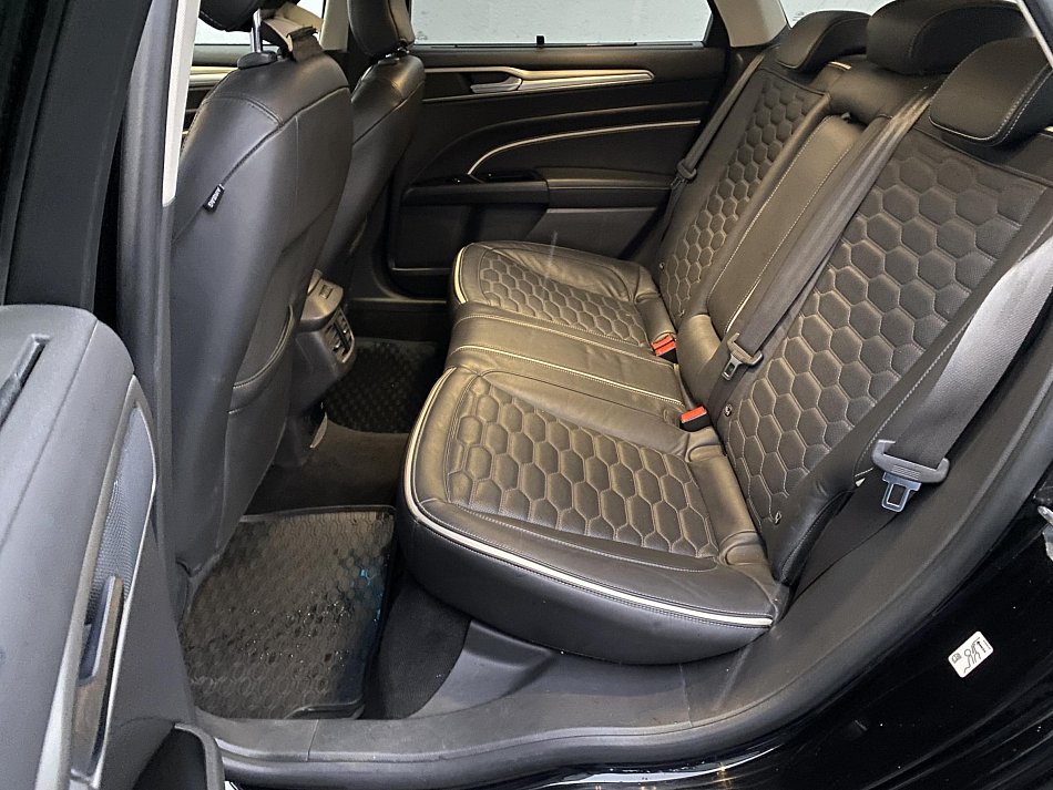 Ford Mondeo 2.0 TDCi Vignale 4x4