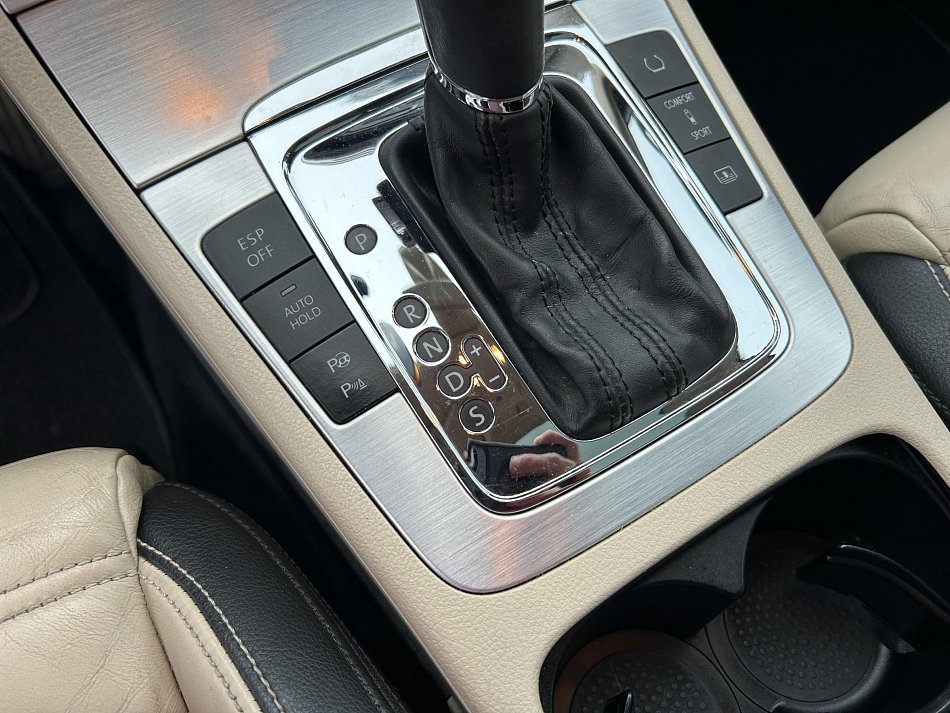 Volkswagen Passat CC 2.0 TSi Sport