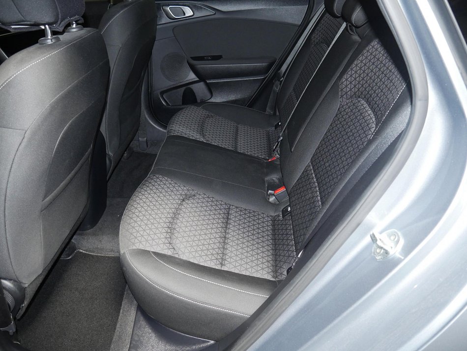 Kia Ceed 1.5 T-GDi Exclusive