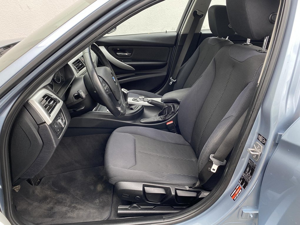 BMW Řada 3 2.0 i  328i