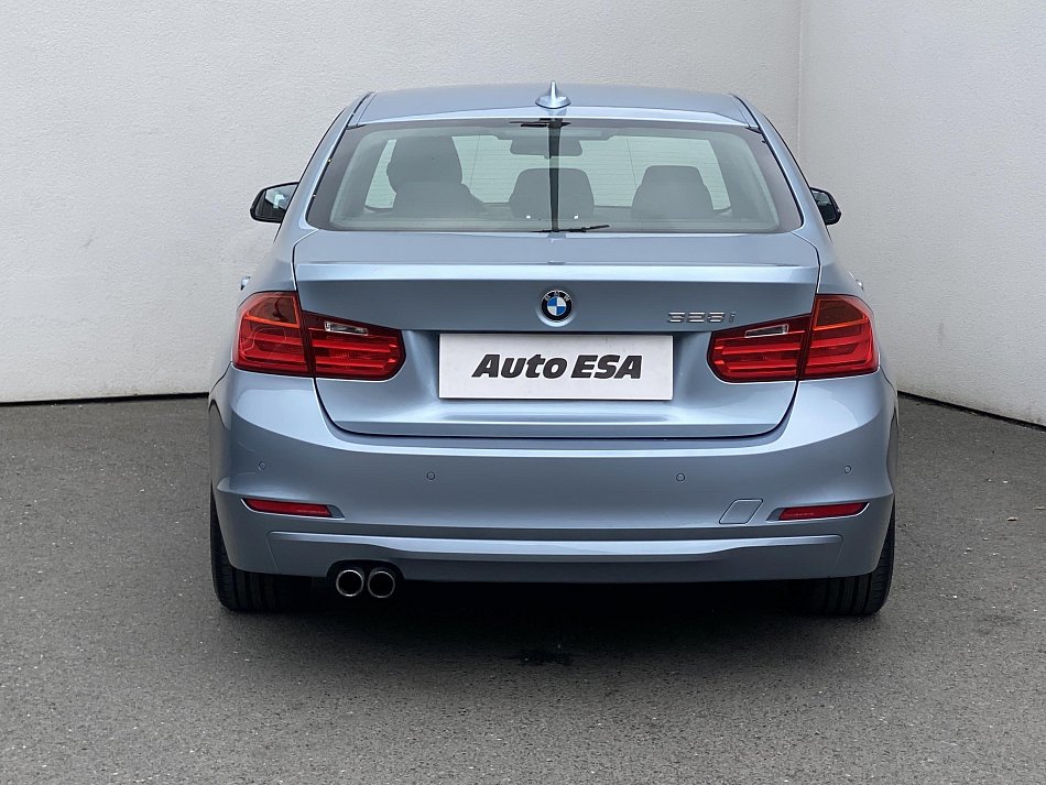 BMW Řada 3 2.0 i  328i