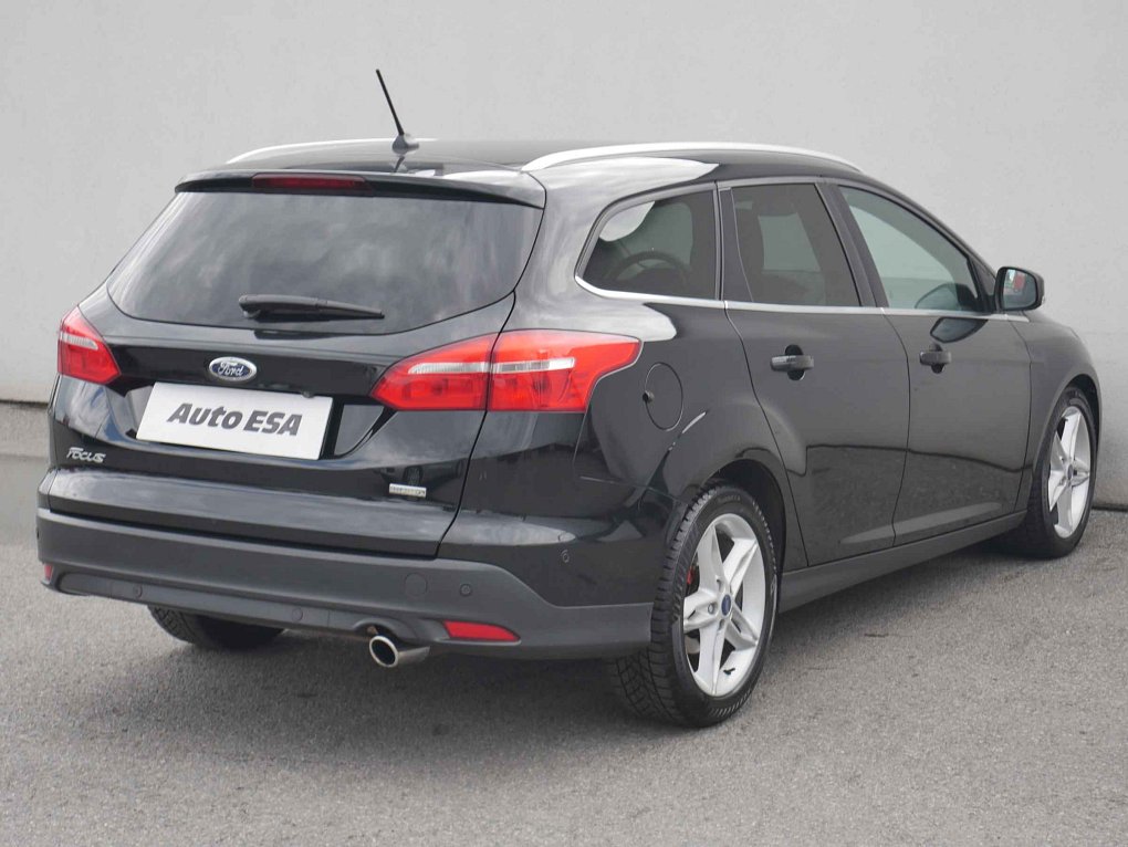Ford Focus 1.5EB Titanium