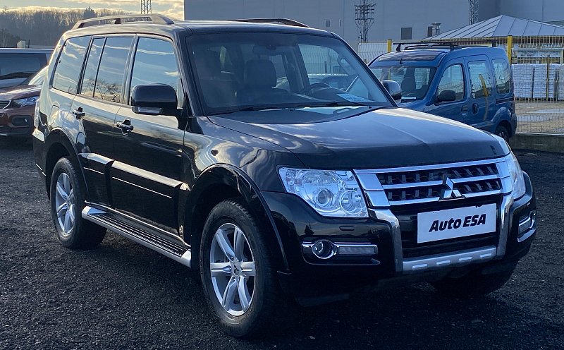 Mitsubishi Pajero 3.2Di-D Instyle 4X4