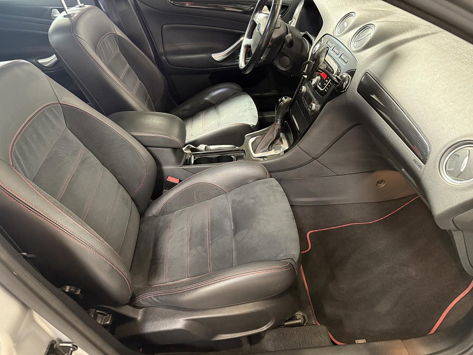 Ford Mondeo 2.0T 