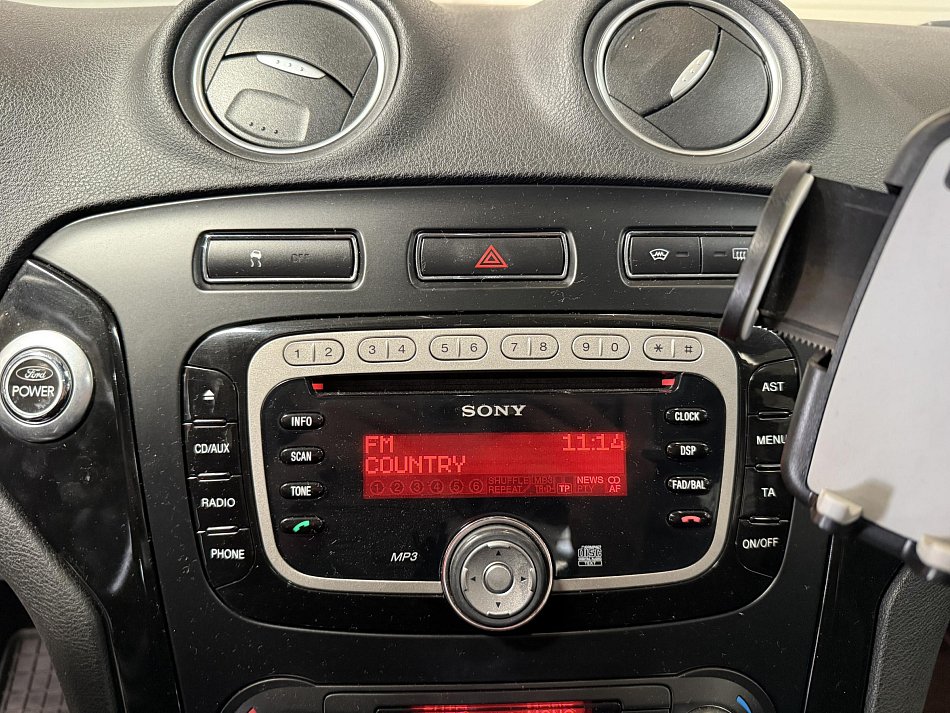 Ford Mondeo 2.0T 