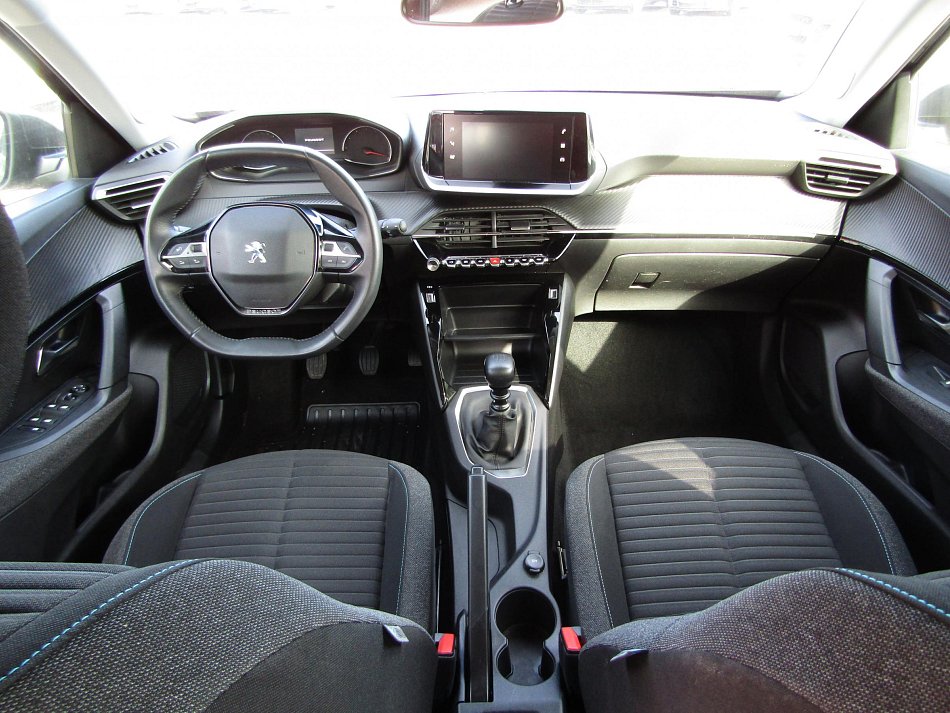 Peugeot 2008 1.2 PT Style