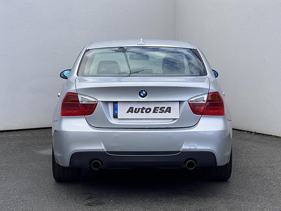 BMW Řada 3 3.0 i  335XD