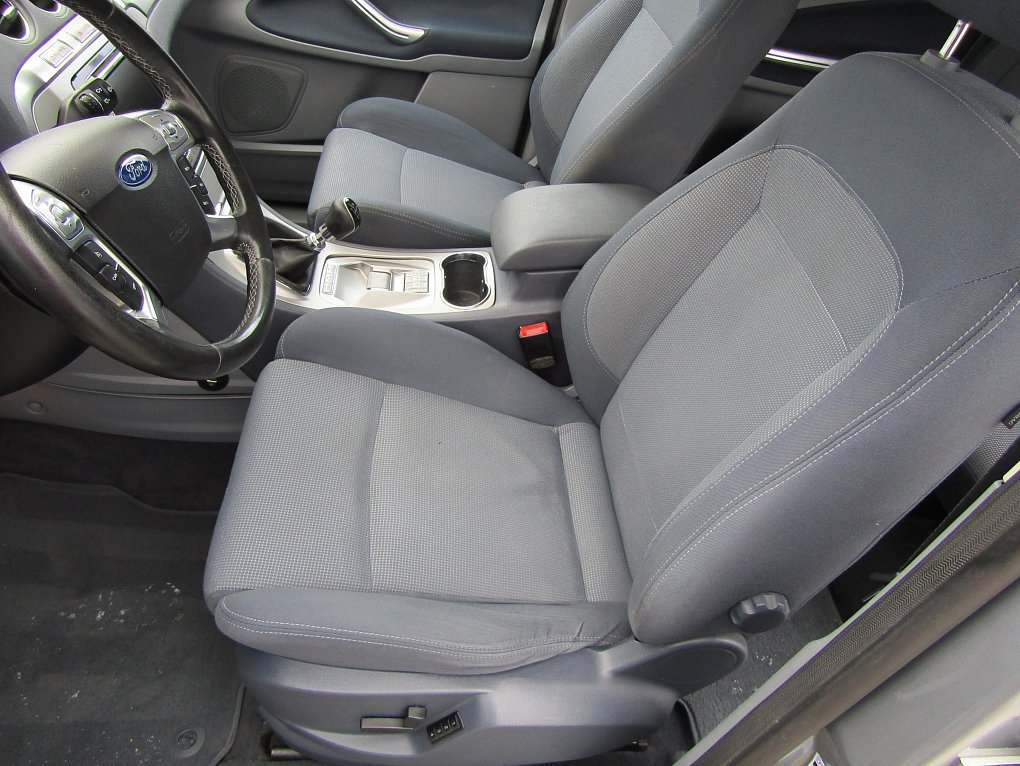 Ford S-MAX 2.2 TDCi 