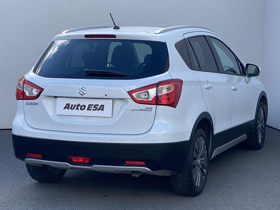 Suzuki S-Cross 1.6 DDiS Style