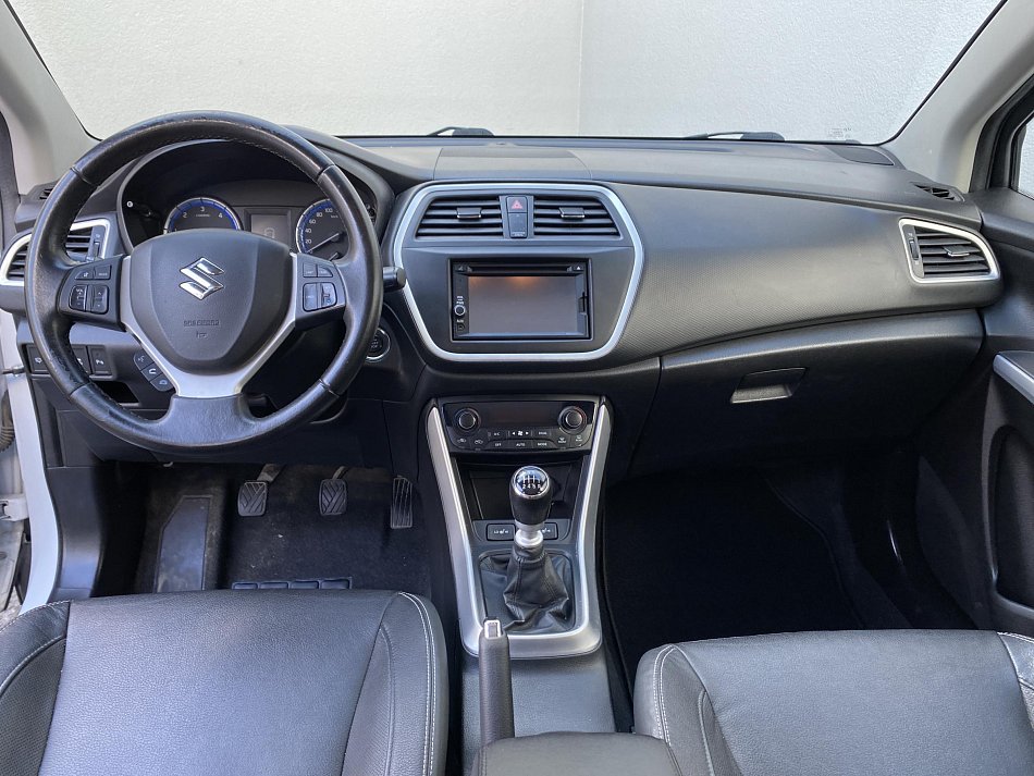 Suzuki S-Cross 1.6 DDiS Style