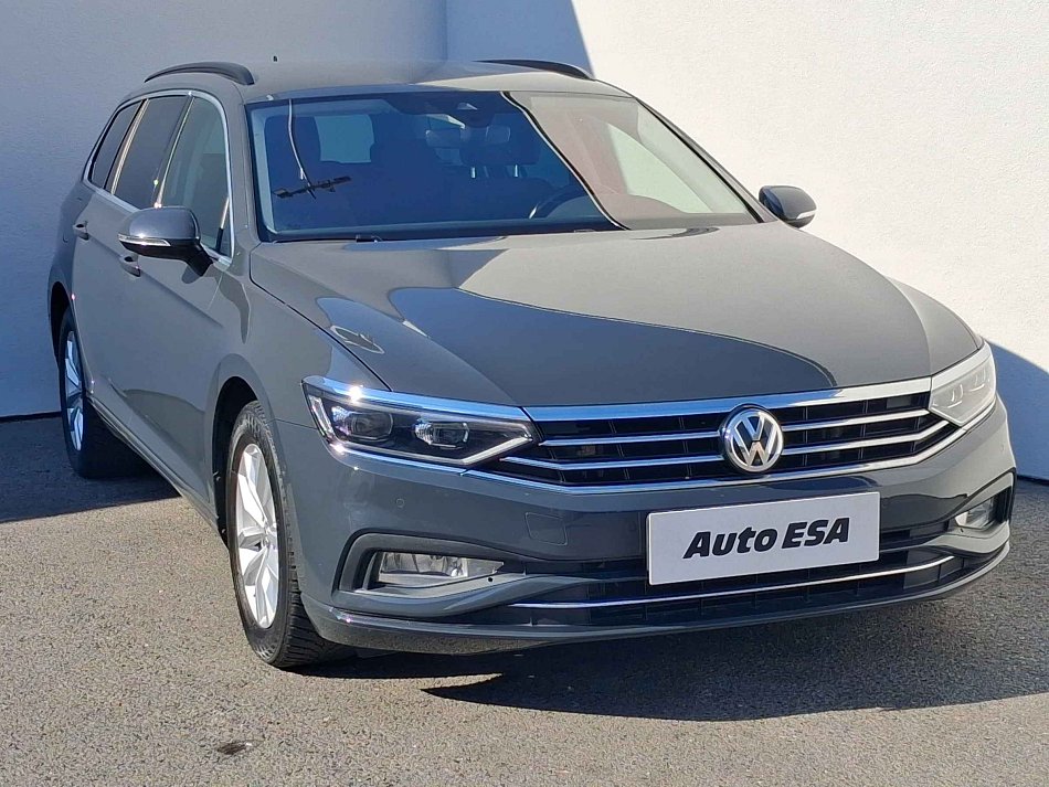 Volkswagen Passat 1.5 TSi Business