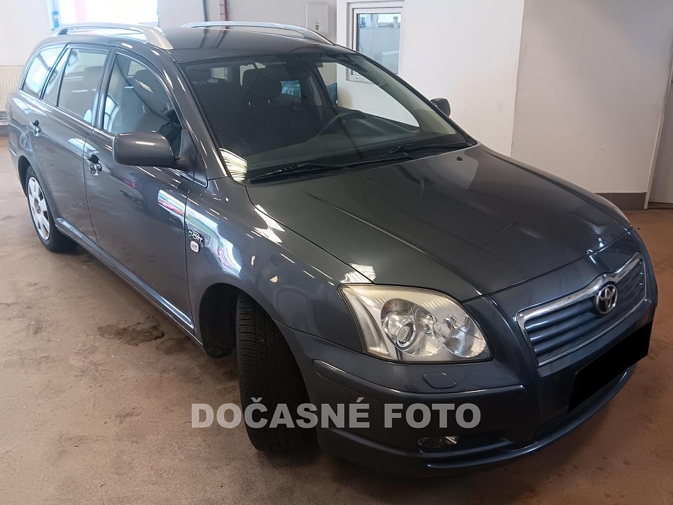Toyota Avensis 2.2d 