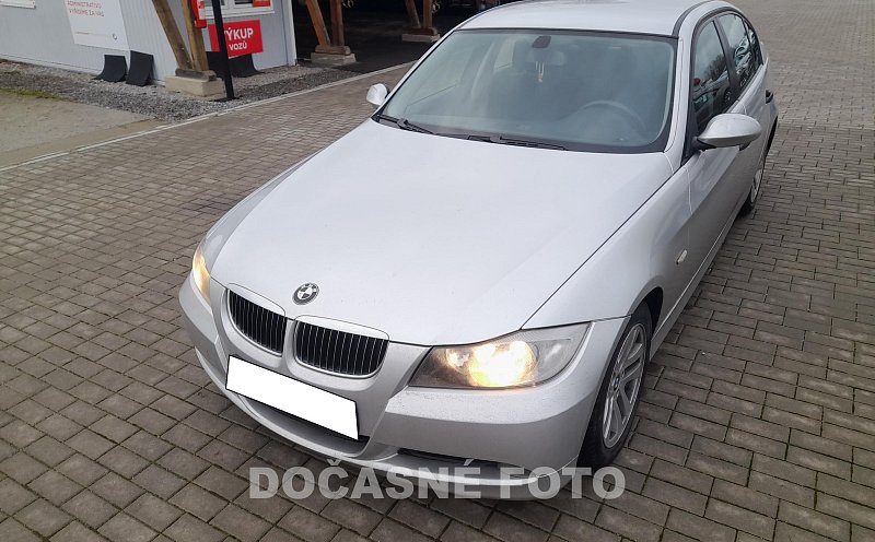 BMW Řada 3 2.0 