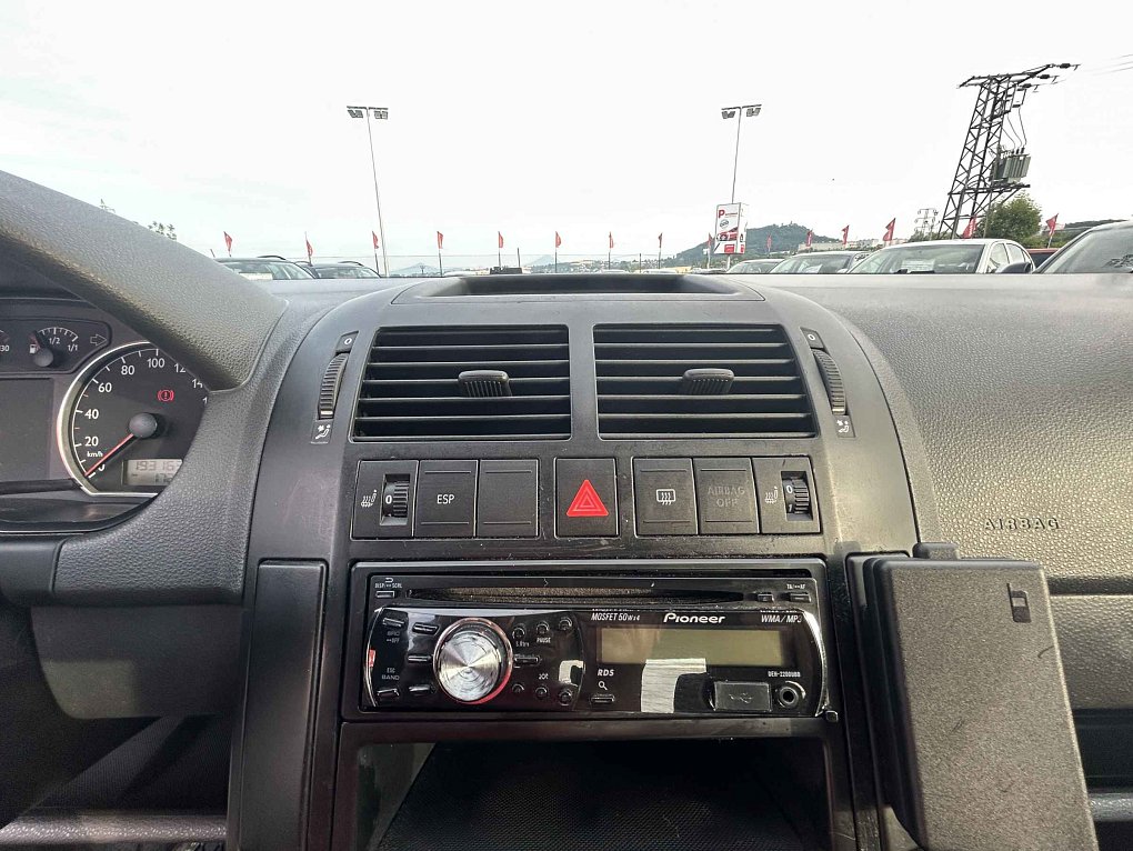 Volkswagen Polo 1.4 MPi 