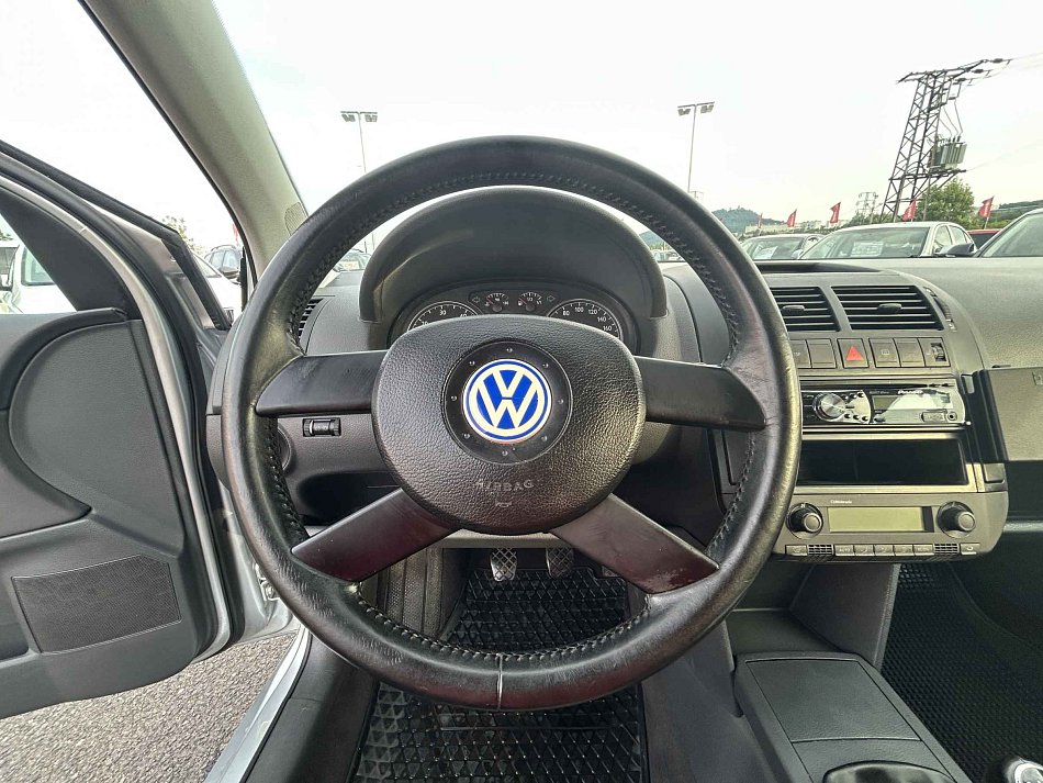 Volkswagen Polo 1.4 MPi 