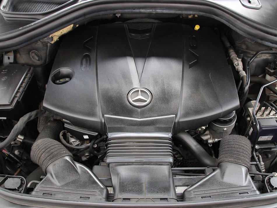 Mercedes-Benz Třída M 3.0CDi  4x4