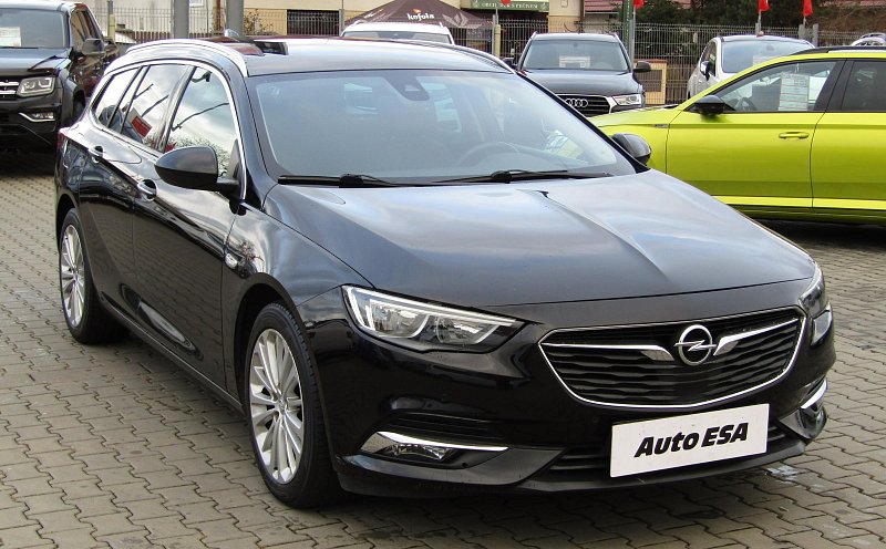 Opel Insignia 2.0CDTi Innovation