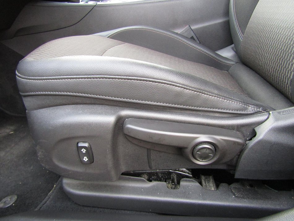 Opel Insignia 2.0CDTi Innovation